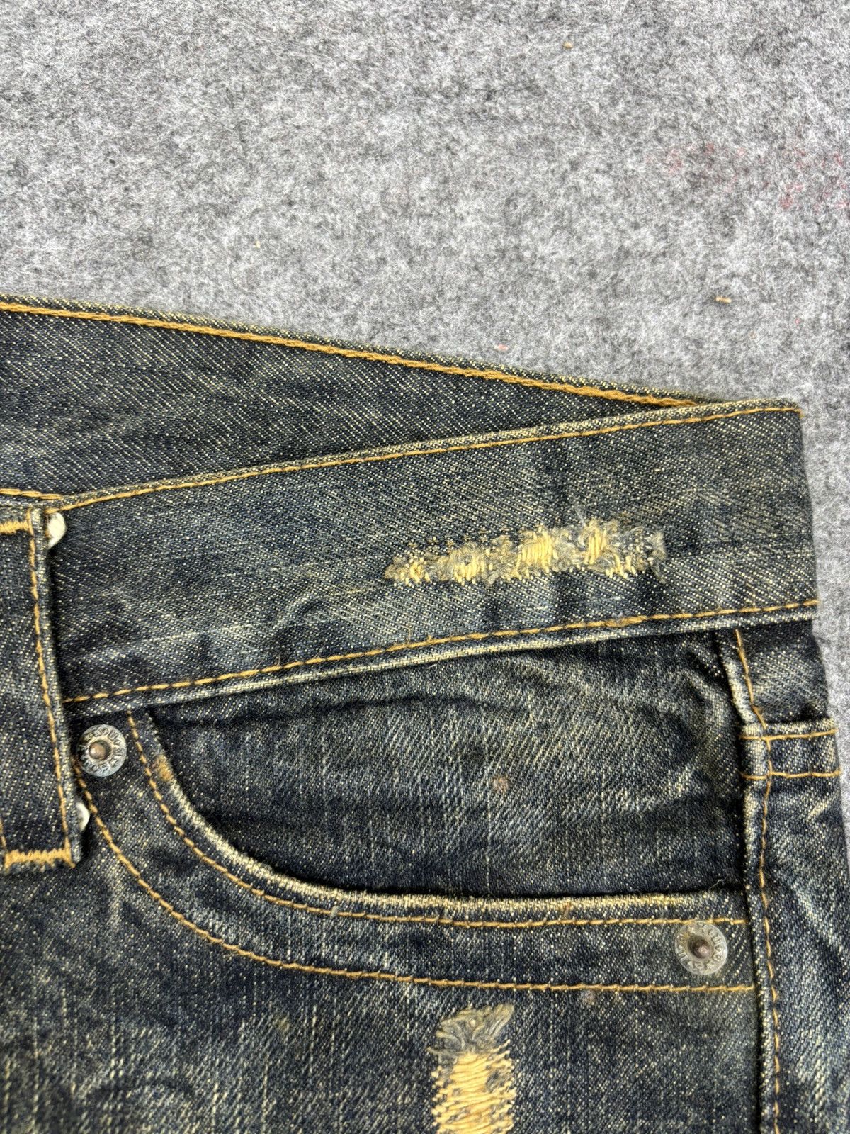 Seditionaries KUI Flare Rusty Mudwash Distressed Denim F869 Size US 32 / EU 48 - 8 Thumbnail