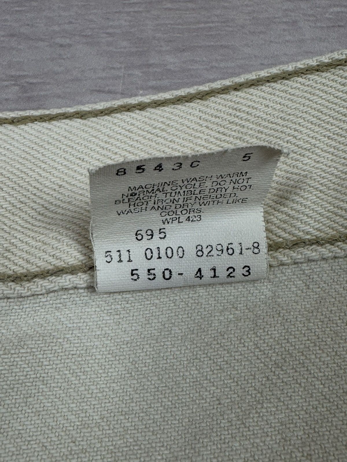 Levi's Vintage 90s Levis 550 Beige Faded Jeans Made in USA 32 sz Size US 32 / EU 48 - 14 Thumbnail