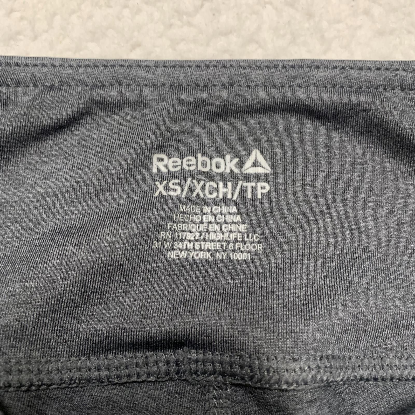 Reebok Reebok Women's Size X-Small Gray Black Athletic Leggings Size 26" / US 2 / IT 38 - 3 Thumbnail