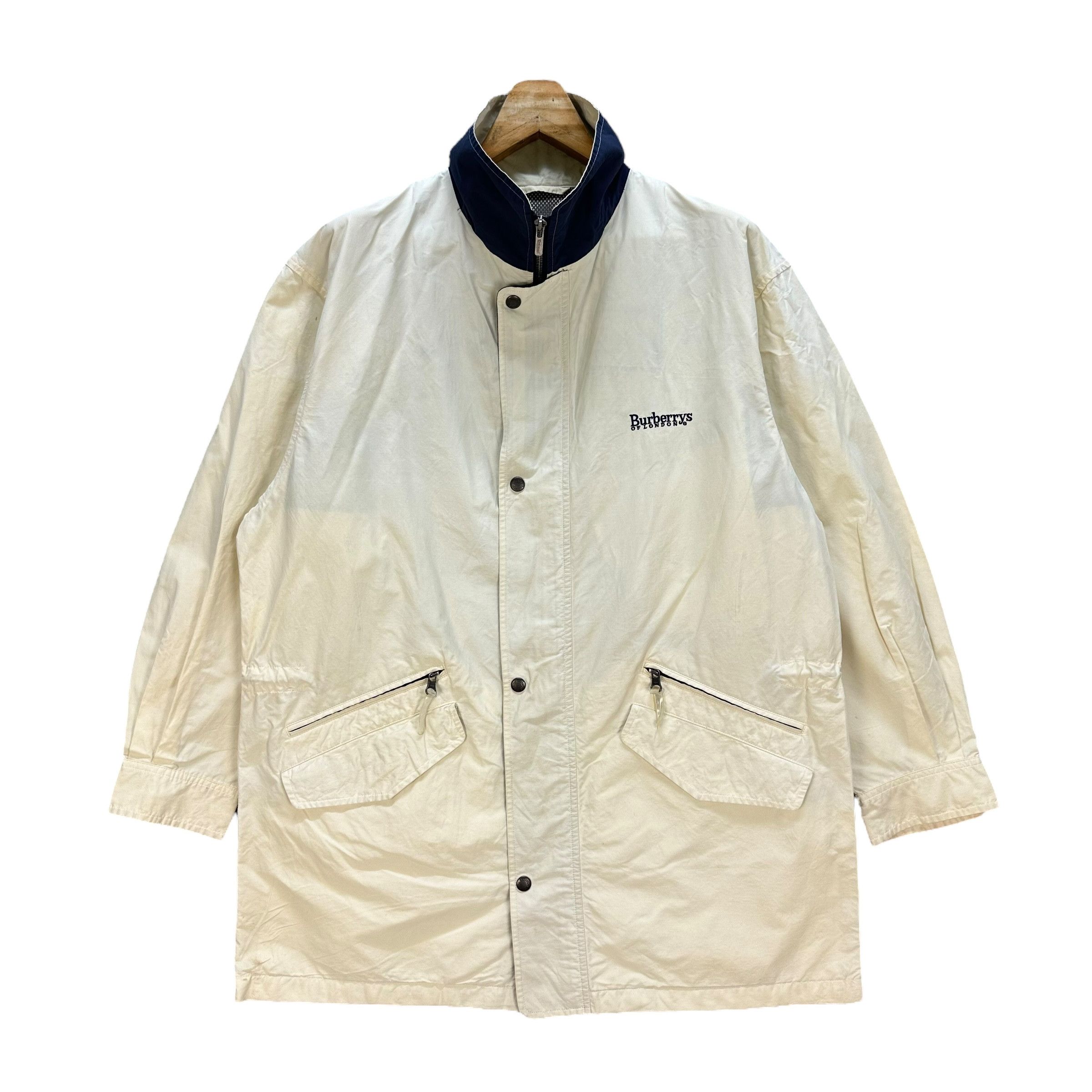 Burberry Vintage 90s Burberrys of London White Light Jacket #A31-0696 Size US L / EU 52-54 / 3 - 1 Thumbnail