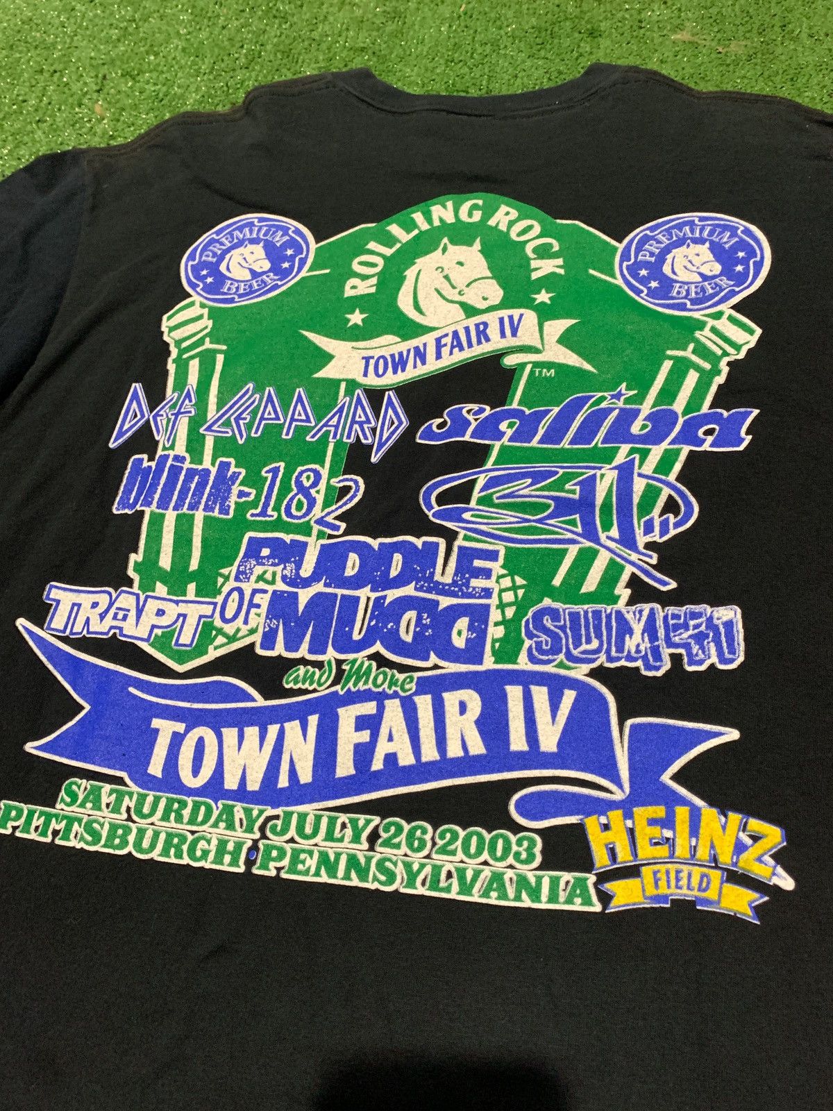 Band Tees × Vintage 2003 VTG Rolling Rock Town Fair IV Concert Tee Size US XL / EU 56 / 4 - 1 Thumbnail