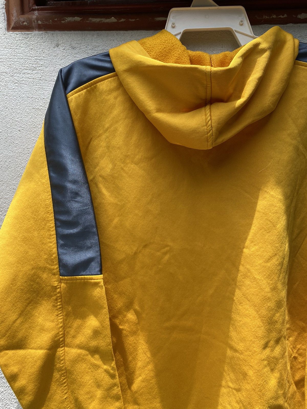 Nike Nike boys hoodie sweatshirt Size US L / EU 52-54 / 3 - 6 Thumbnail