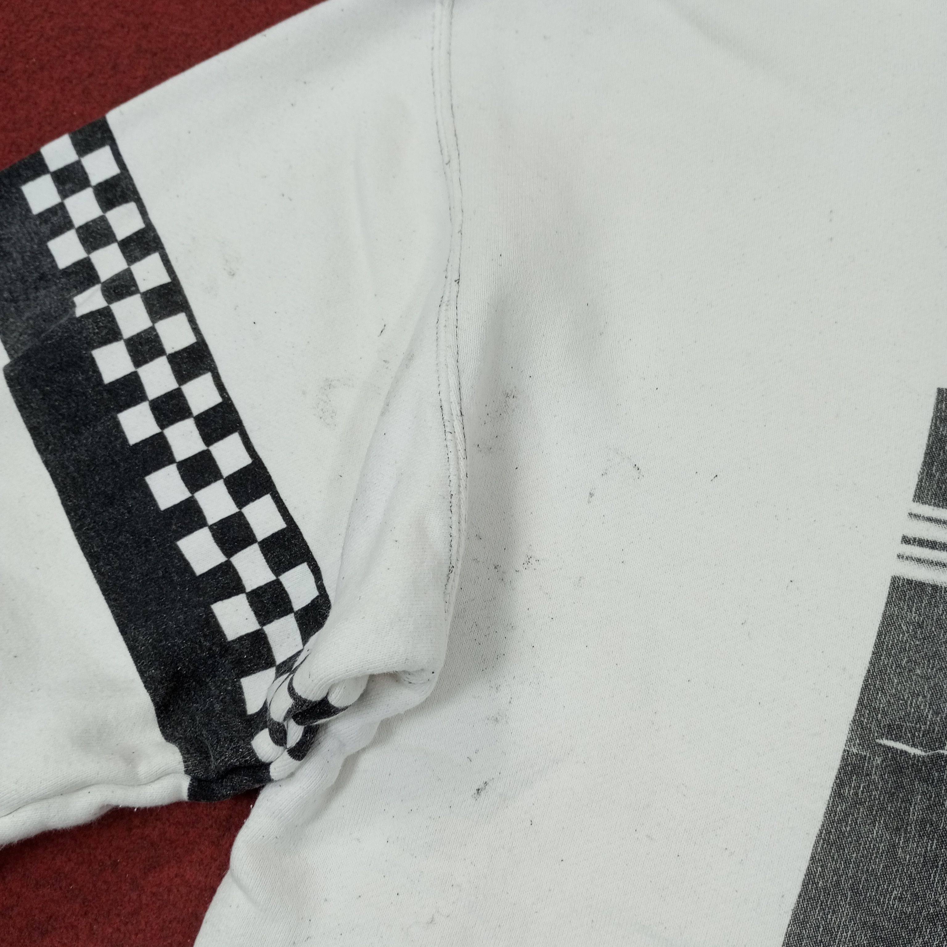 Vintage Vintage PIAA Motor Sports Racing F1 Sweatshirt c245n11 Size US L / EU 52-54 / 3 - 3 Thumbnail