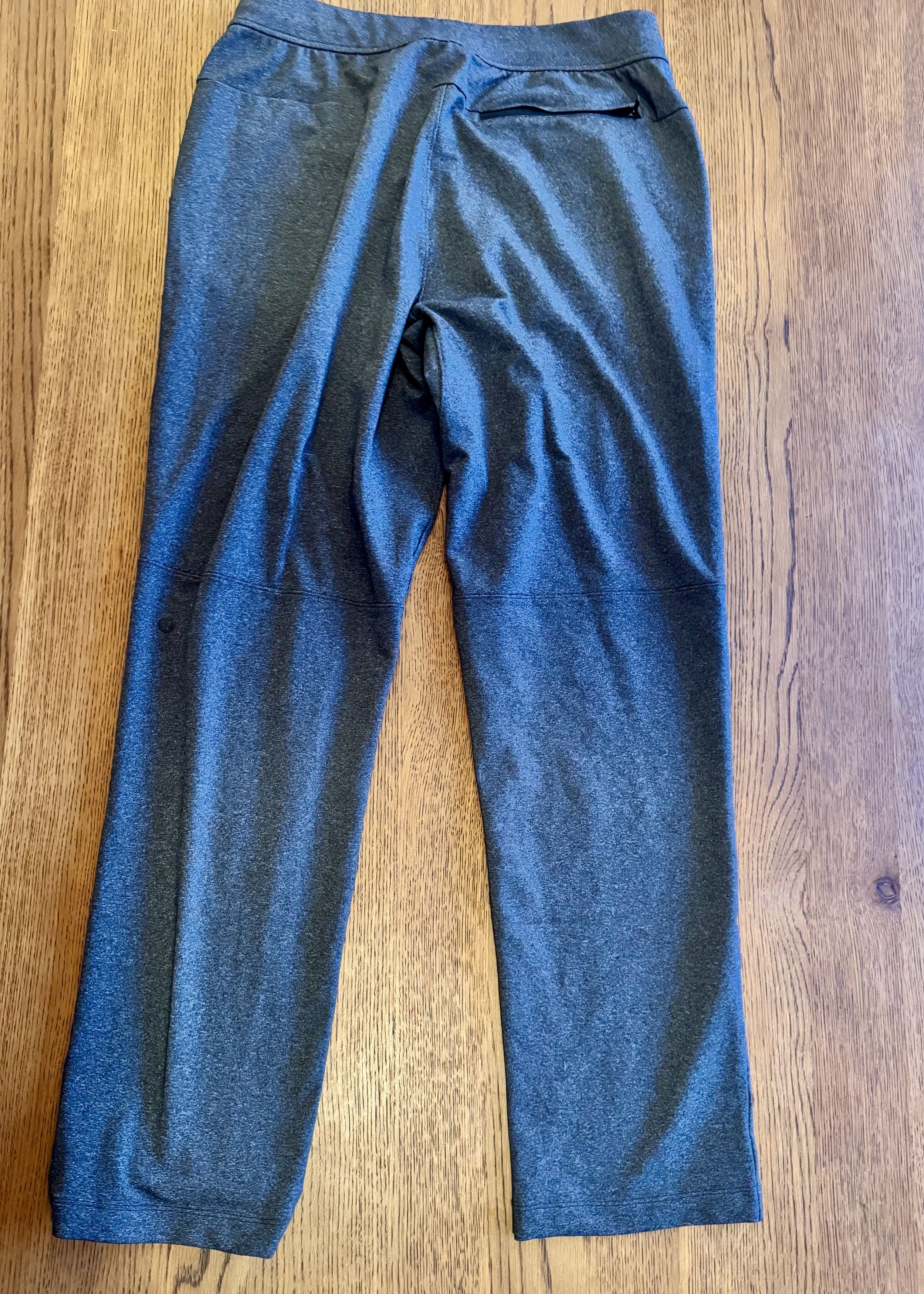 Lululemon Lululemon Kung Fu Pants Medium Mens Charcoal Gray Sweatpants Size US 32 / EU 48 - 4 Thumbnail