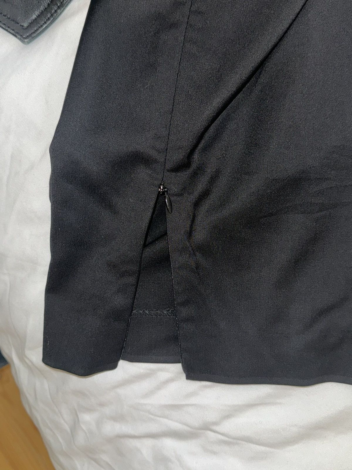 Helmut Lang Helmut lang Short Size 27" / US 4 / IT 40 - 1 Thumbnail
