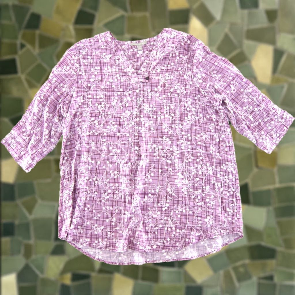 Vintage VINTAGE NWT Woman Within Blouse Purple Flowers 100% Rayon Short Sleeve L Womens Size L / US 10 / IT 46 - 1 Thumbnail