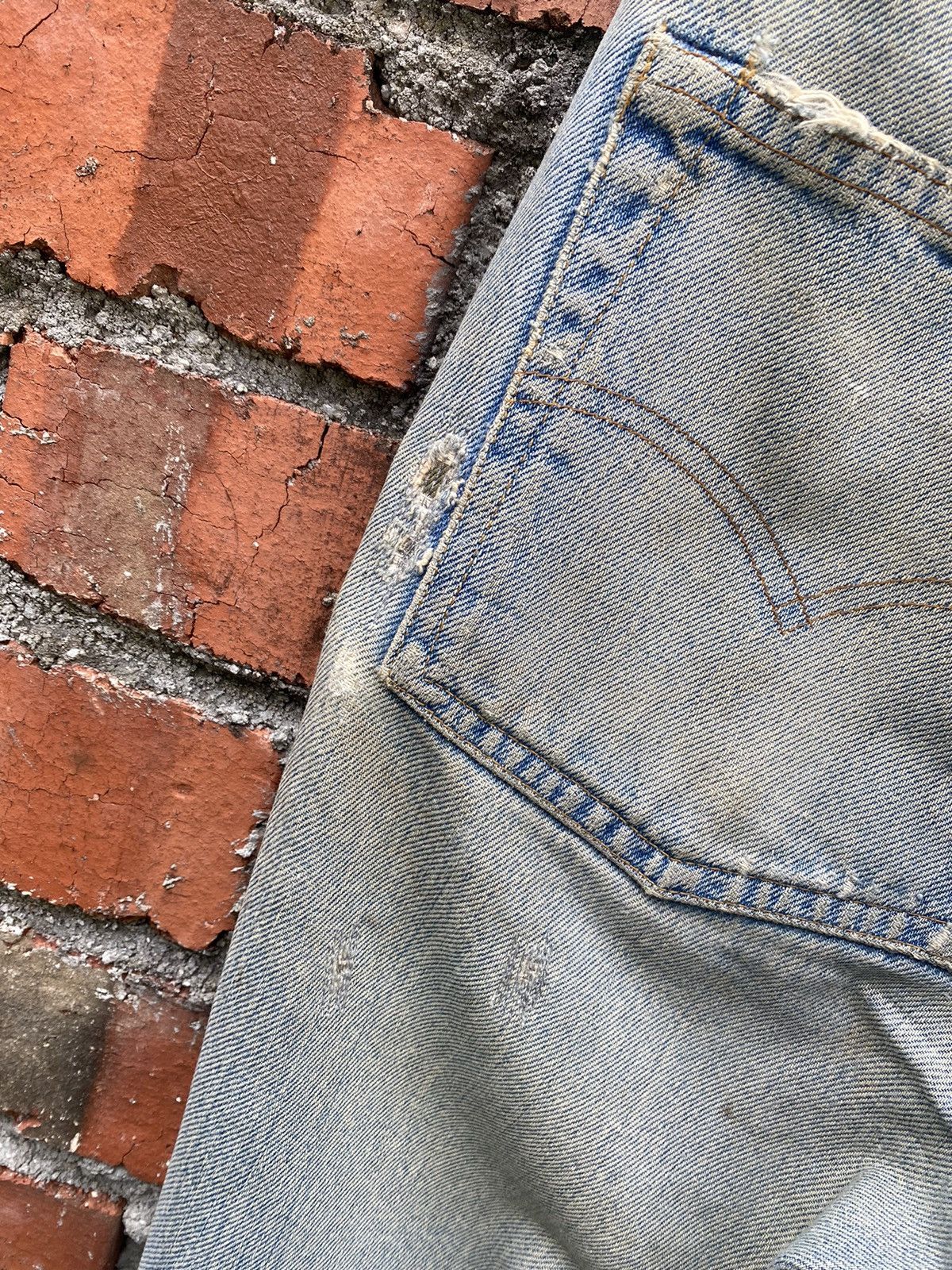 Levi's Vintage Clothing × Vintage W32x28.5 vintage levi's redline 80s distressed condition Size US 32 / EU 48 - 9 Thumbnail