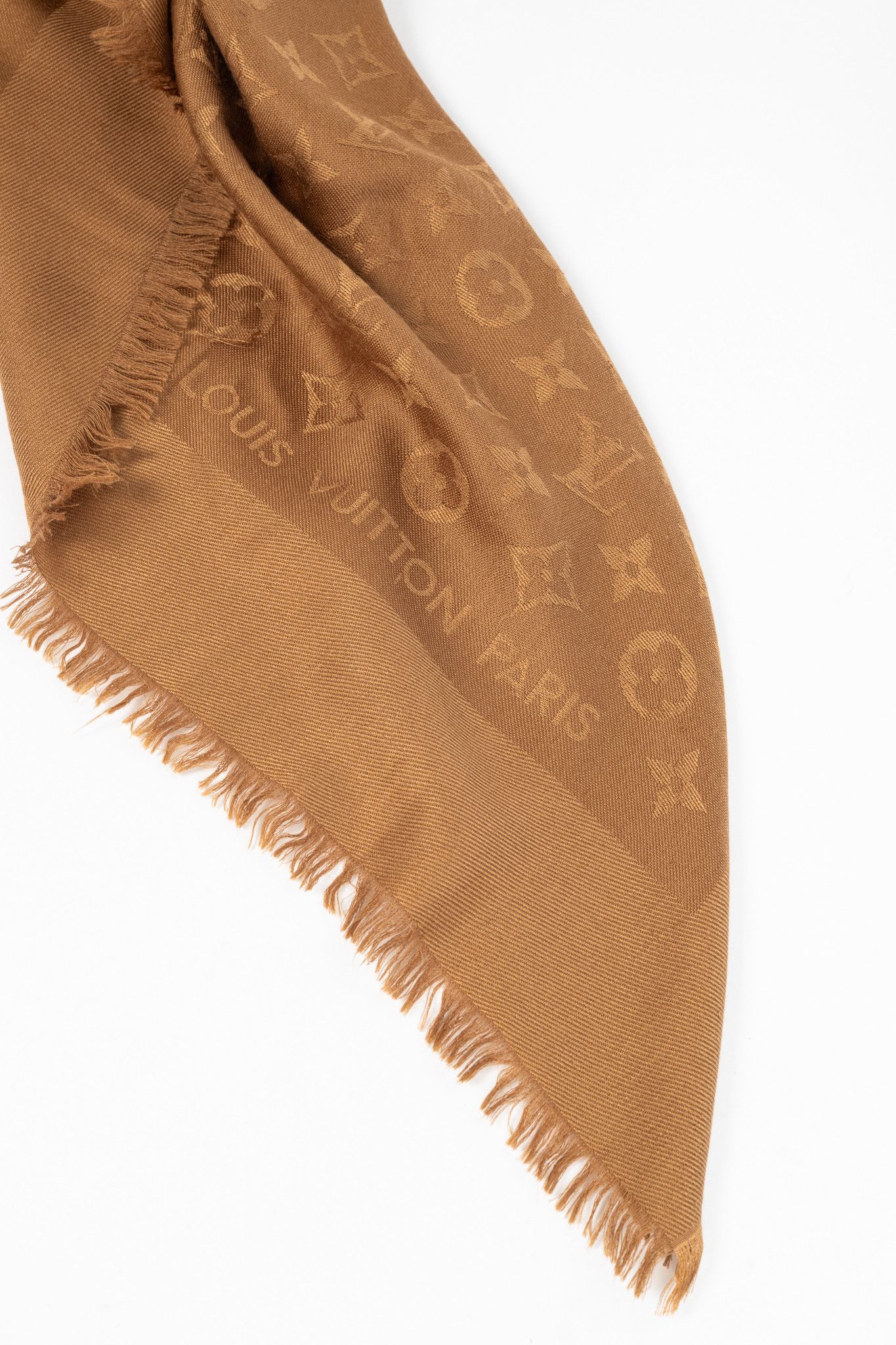 Louis Vuitton Louis Vuitton Camel Silk & Wool Monogram Fringe Shawl Size ONE SIZE - 2 Thumbnail