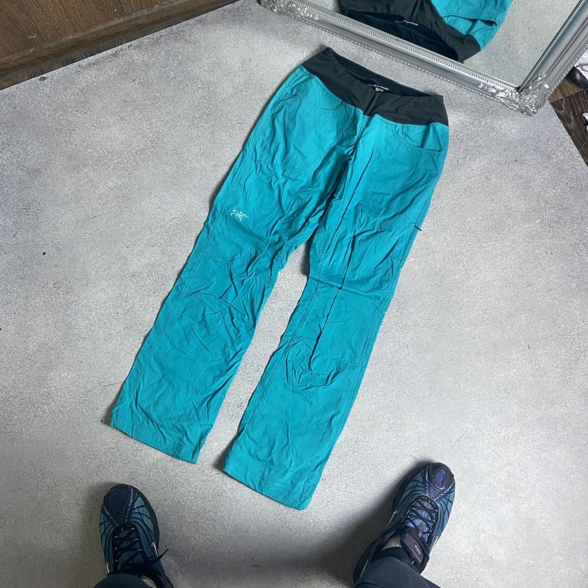 Arc'teryx Arcteryx Pants Size 27" / US 4 / IT 40 - 1 Thumbnail