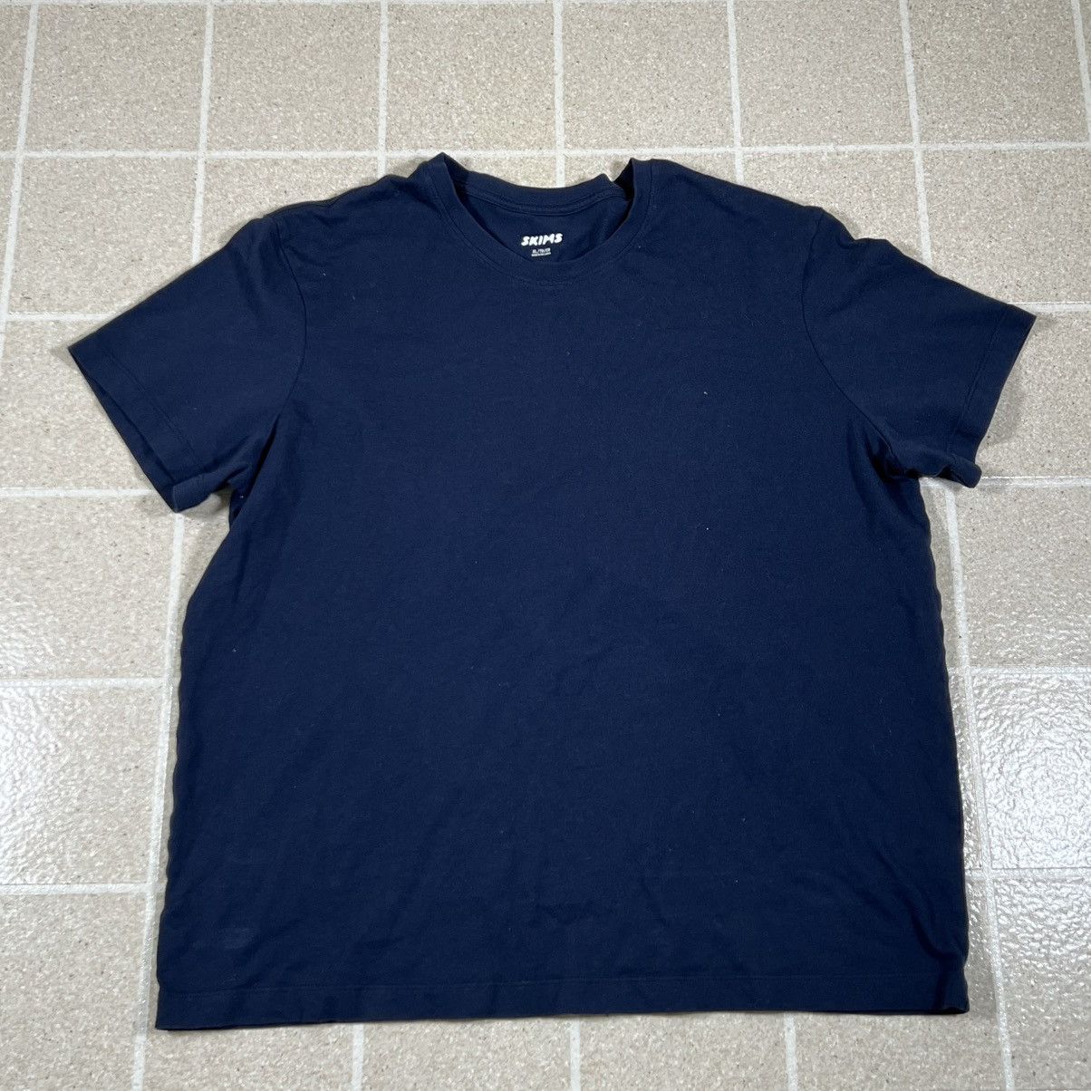 Other Skims Blue Short Sleeve Crew Neck Everyday T-Shirt Tee Size US XL / EU 56 / 4 - 1 Thumbnail