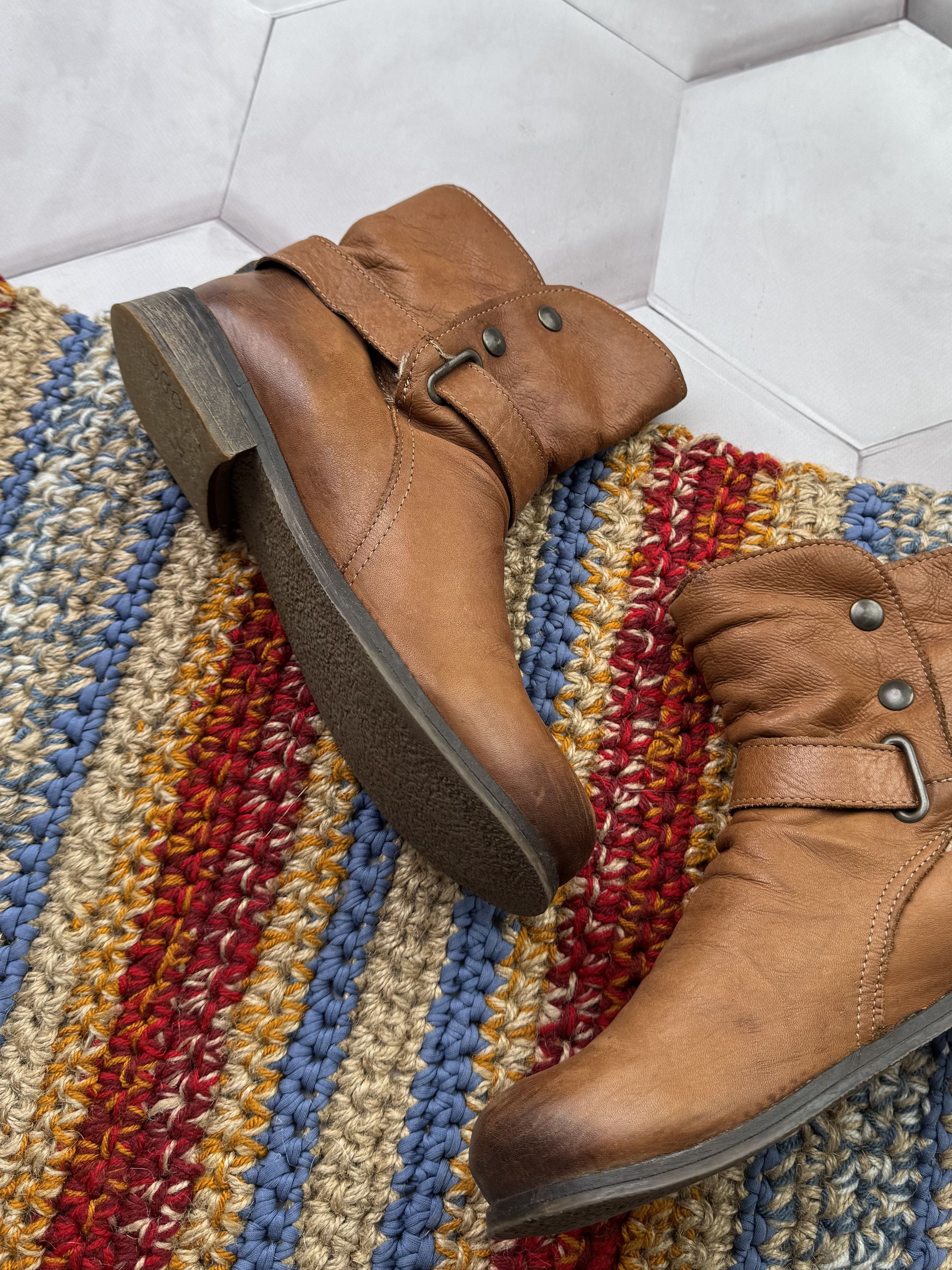 Vintage Vintage Leather Boots With Straps(E4) Size US 8 / EU 41 - 5 Thumbnail