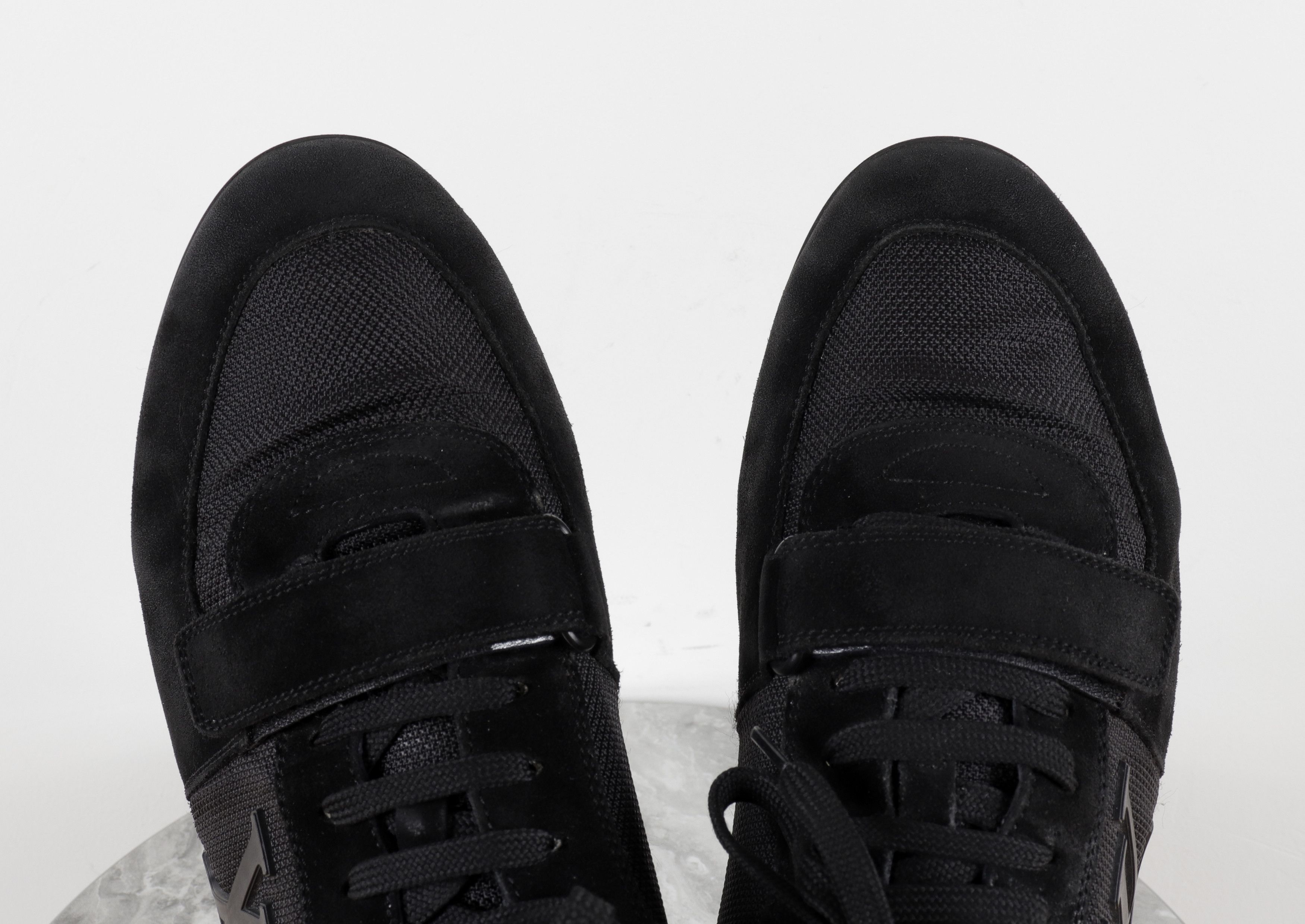 Louis Vuitton Louis Vuitton Big Logo Suede Mesh Black Sneakers Size US 8.5 / EU 41-42 - 11 Thumbnail