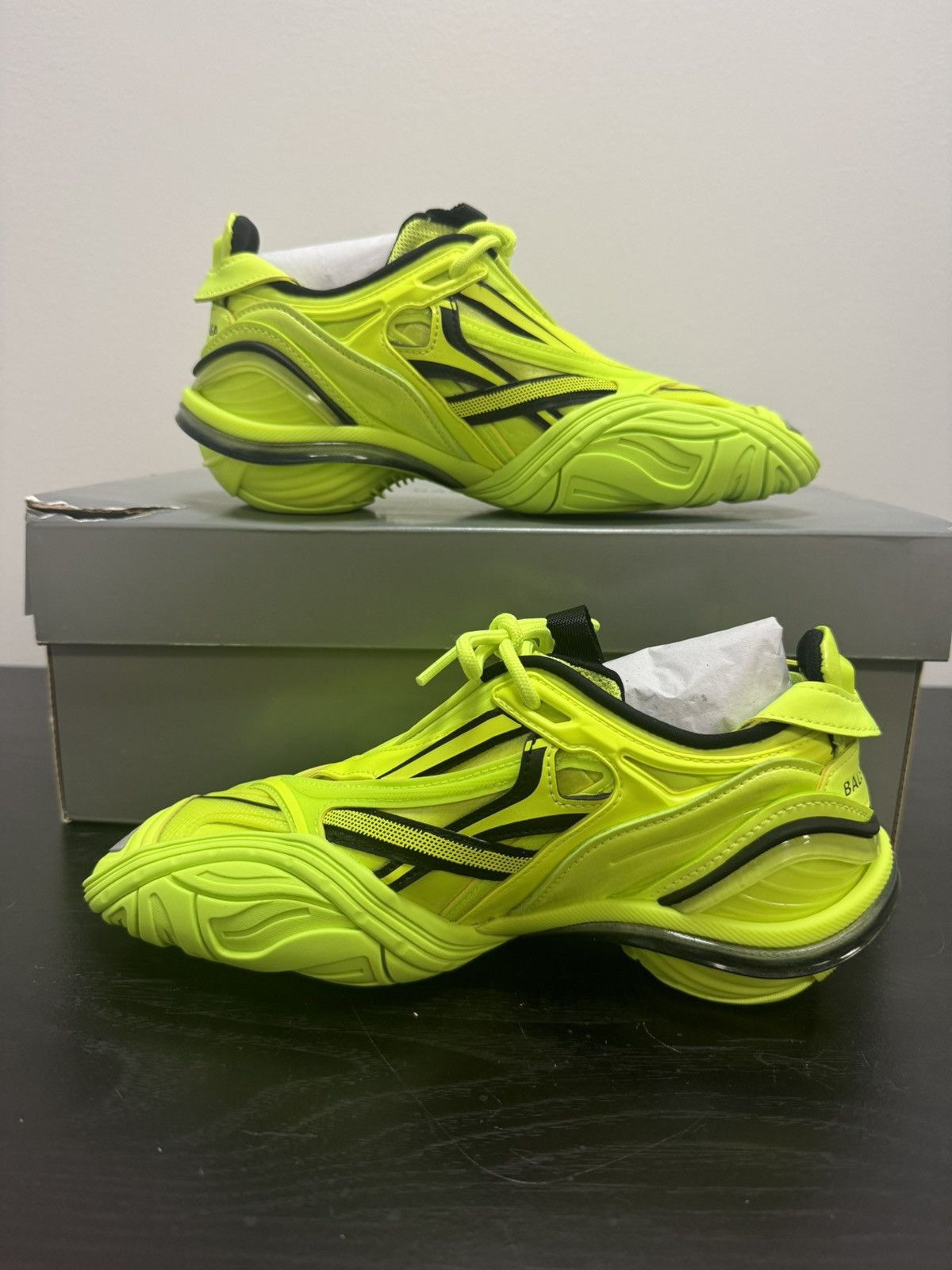 Balenciaga Balinciaga woman's tyrex fluo yellow Size US 6 / IT 36 - 2 Thumbnail