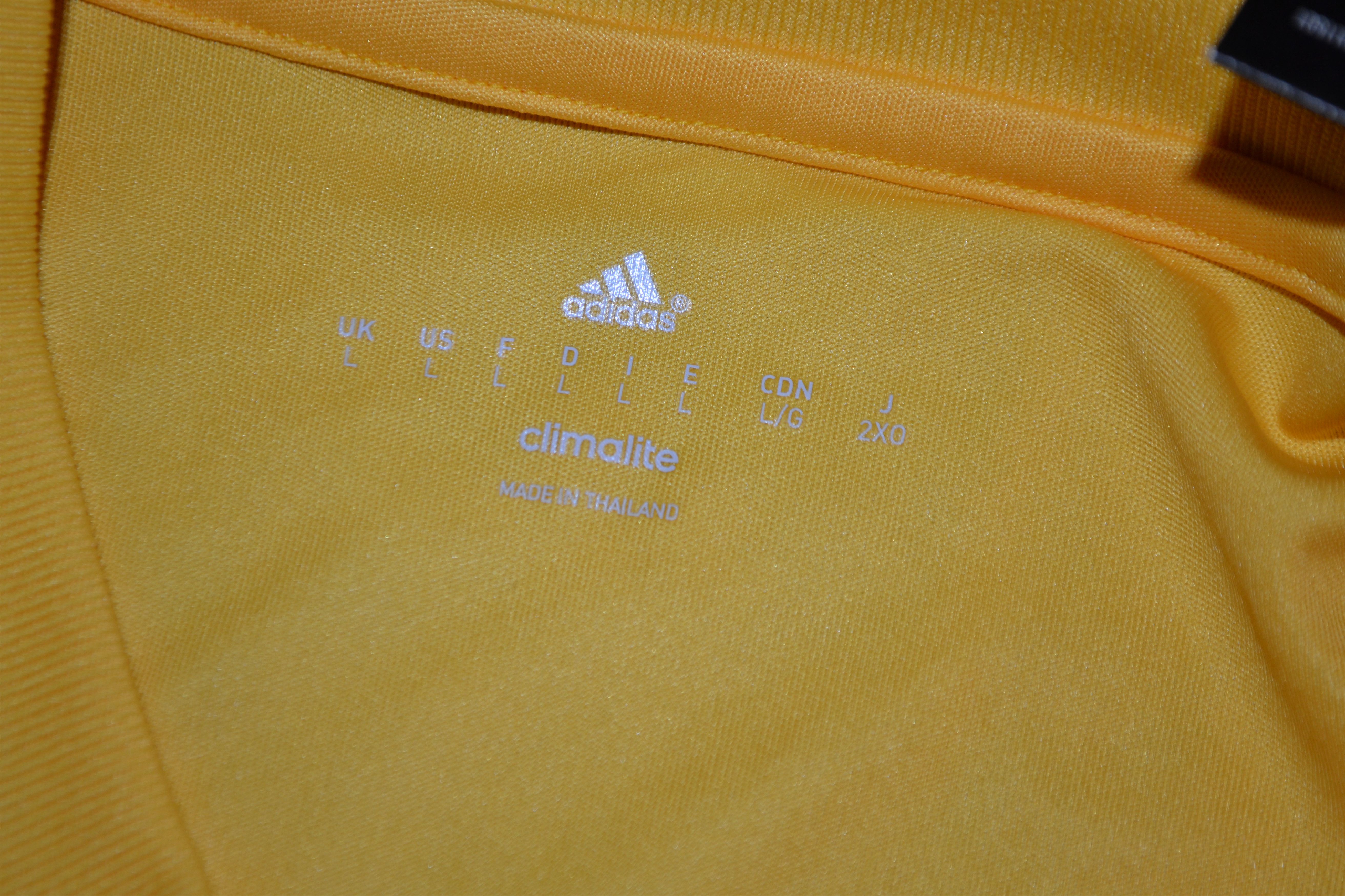 Adidas Adidas 2015 Goalkeeper Jersey Football Shirt Soccer Size US L / EU 52-54 / 3 - 3 Thumbnail