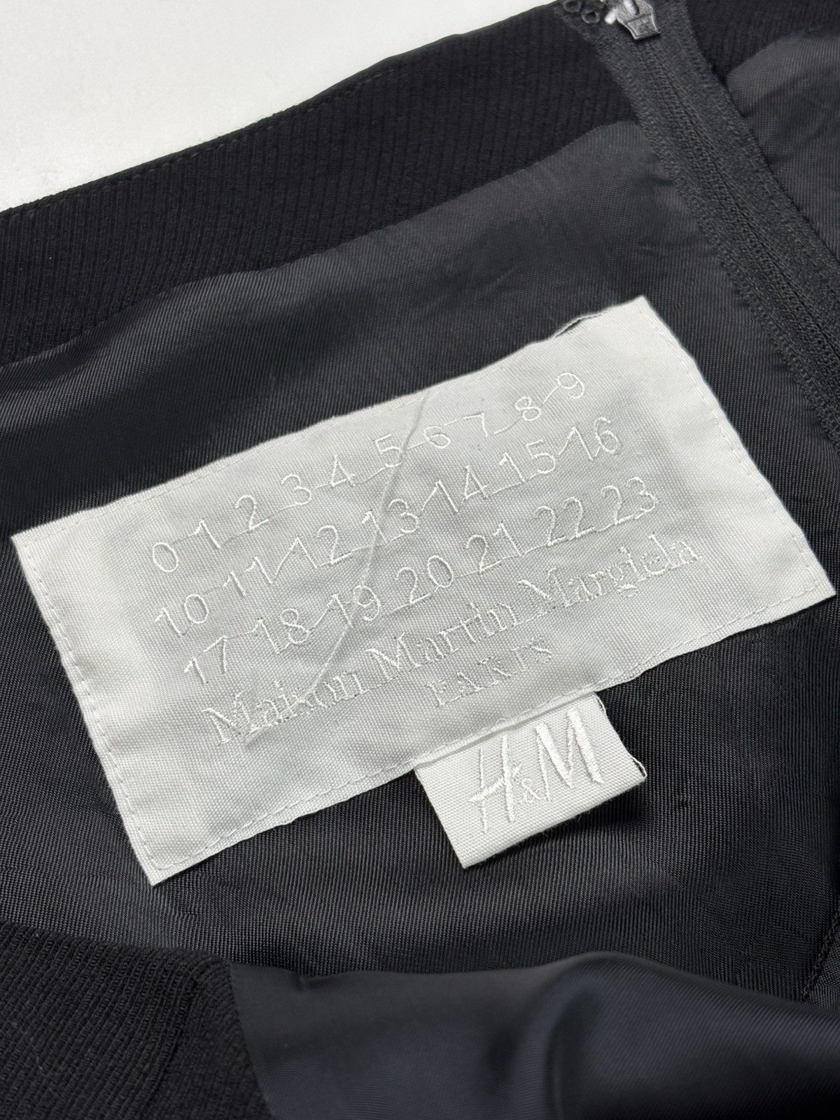H&M × Maison Margiela F/W 2012 Maison Margiela x H&M Oversized Day Dress Size ONE SIZE - 7 Thumbnail