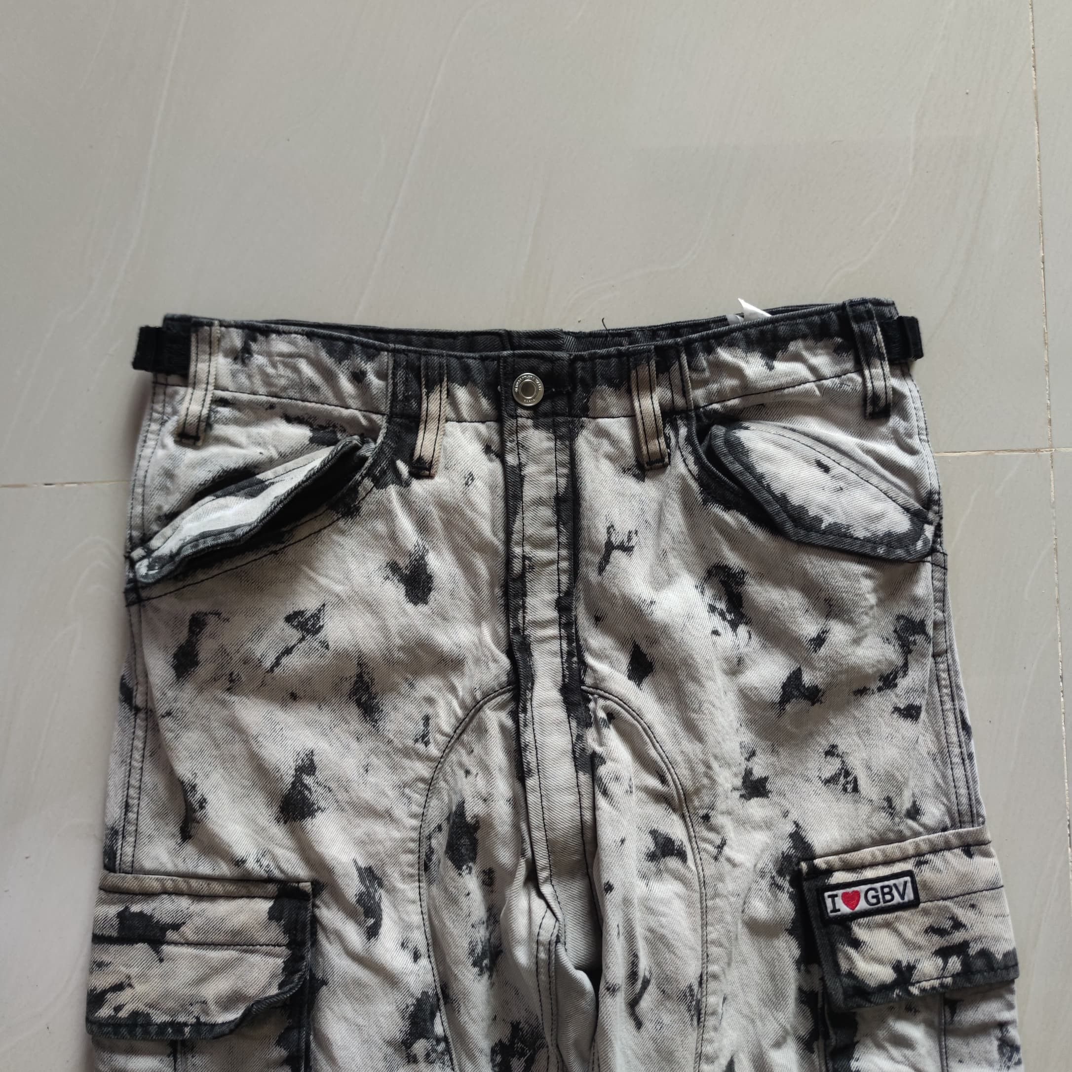 H&M GIAMBATTISTA VALLI PARIS H&M RARE DENIM Size US 30 / EU 46 - 9 Thumbnail