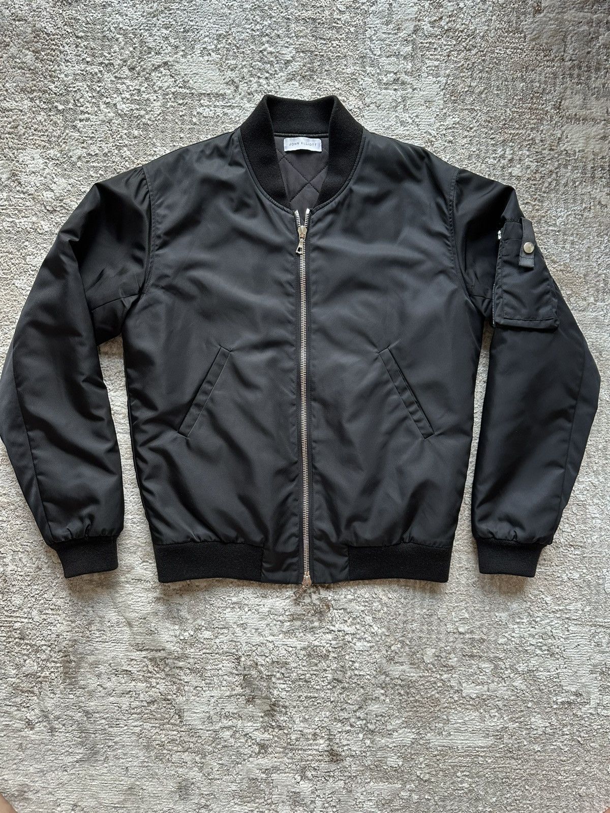 John Elliott John Elliott FW18 Bogota Bomber - Burgundy