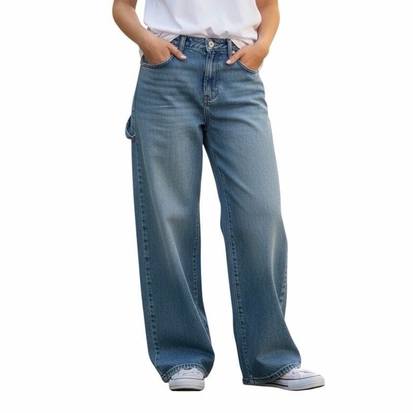 The Unbranded Brand Low-Rise Baggy Jeans Size 4/R Light Blue 6/31” Inseam Size 28" / US 6 / IT 42 - 1 Thumbnail