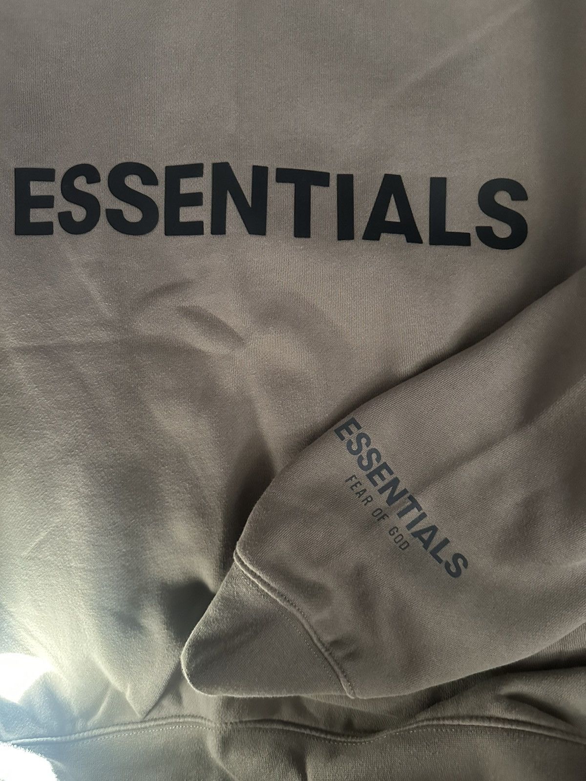 Fear of God Fear of God Essentials Crewneck Applique Logo Size US S / EU 44-46 / 1 - 6 Thumbnail