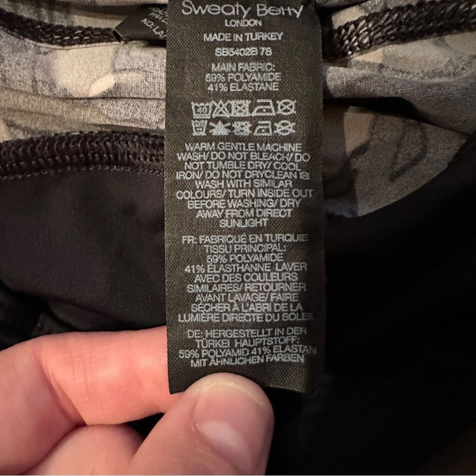 Sweaty Betty Sweaty Betty The Zero Gravity Elephant Camo Leggings Sz XS Size 22" - 8 Thumbnail