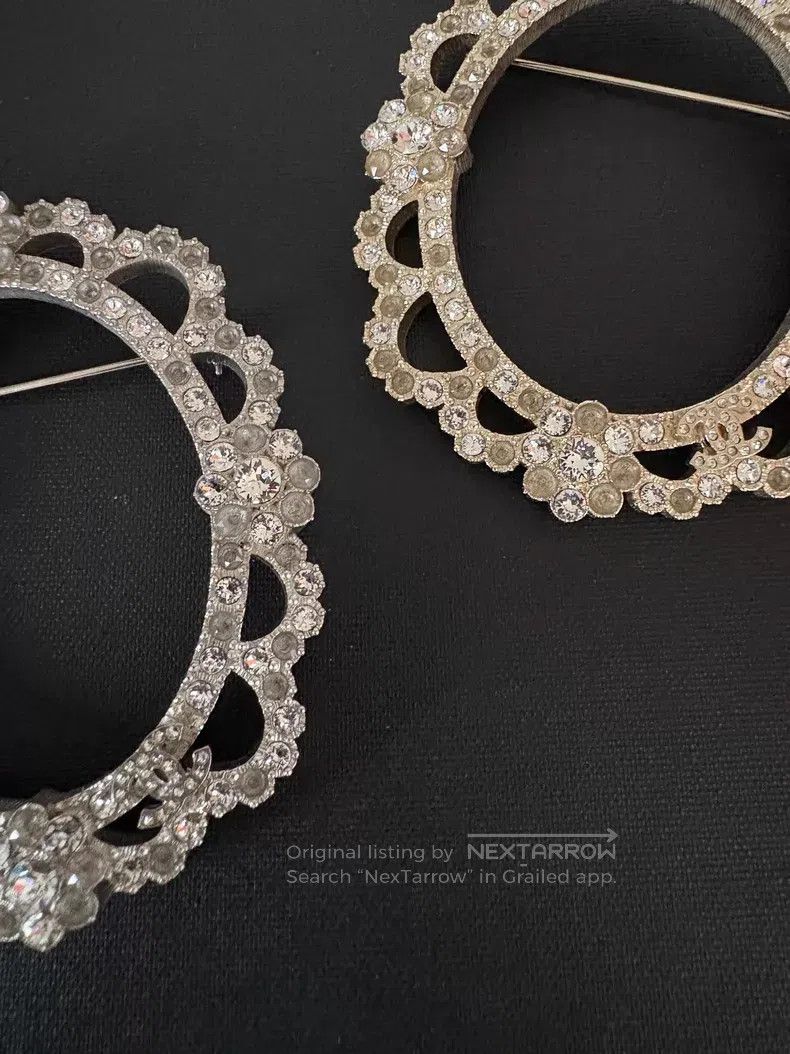 Chanel Chanel 15A Salzburg hollow full diamond flower brooch Size ONE SIZE - 2 Thumbnail