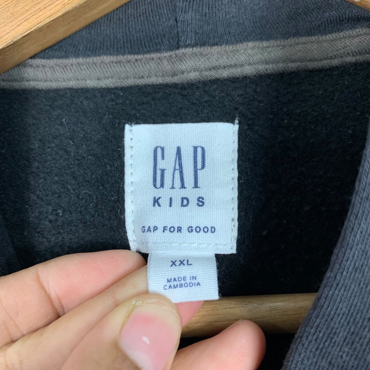 Gap GAP KIDS Big Logo Pullover Hoodie Sweatshirt #2639-C118 Size US XXL / EU 58 / 5 - 14 Thumbnail