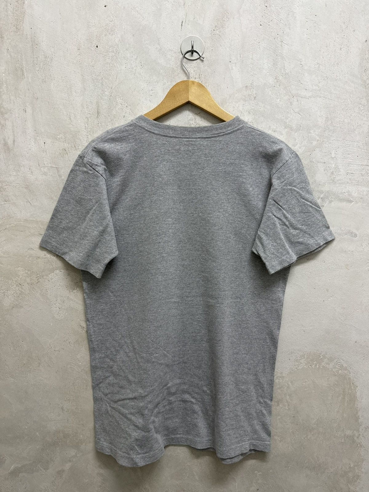 Calvin Klein 2000s Calvin Klein CK Logo Distressed Tees Size US M / EU 48-50 / 2 - 3 Thumbnail