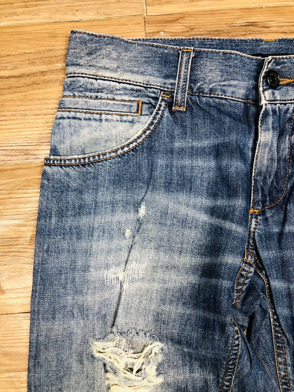Dolce & Gabbana Dolce & Gabbana Distressed Jeans (33) Size US 44 / EU 60 - 5 Thumbnail