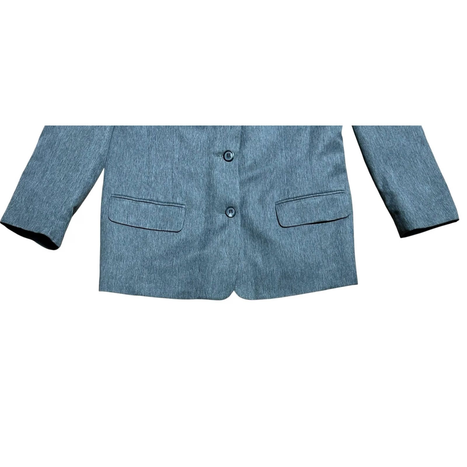 Vintage VINTAGE L.L. Bean Traveler Women's Gray Blazer 14 Petite 3 Button 100% Polyester Blazer Women Petite Gray 90s Classic Preppy Travel Men's? Size XL / US 12-14 / IT 48-50 - 4 Thumbnail