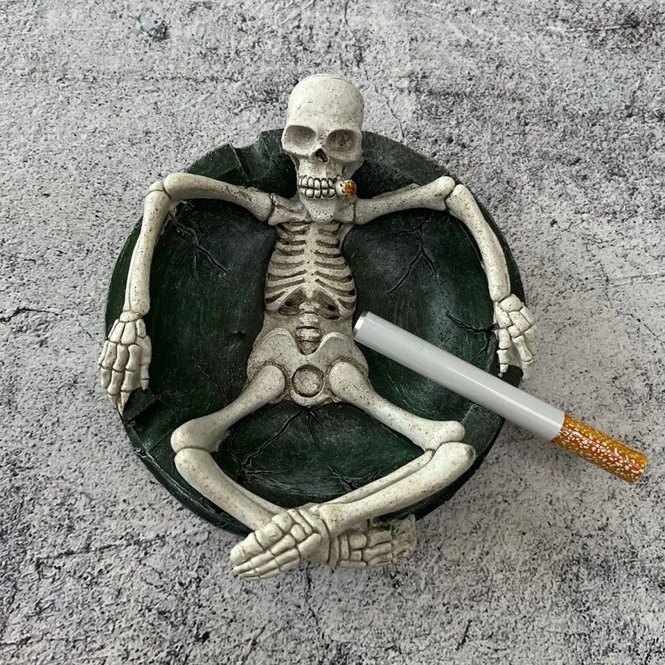 Vintage Funny Ashtray Cigarette Smoking Accessories Size ONE SIZE - 3 Thumbnail
