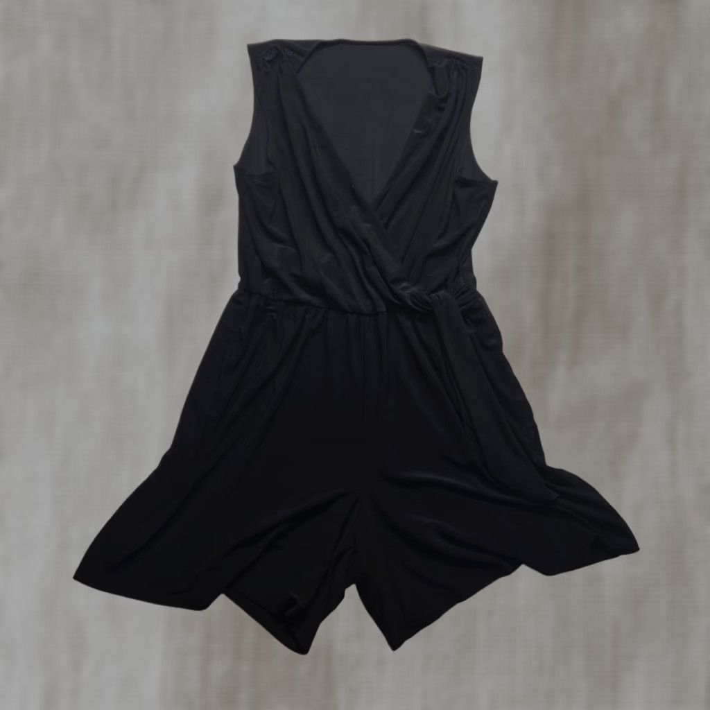 Vintage Flair Romper Dress Shorts Sleeveless Adult Women's Size S Small Black Casual One-Piece Romper Size 28" / US 6 / IT 42 - 1 Thumbnail