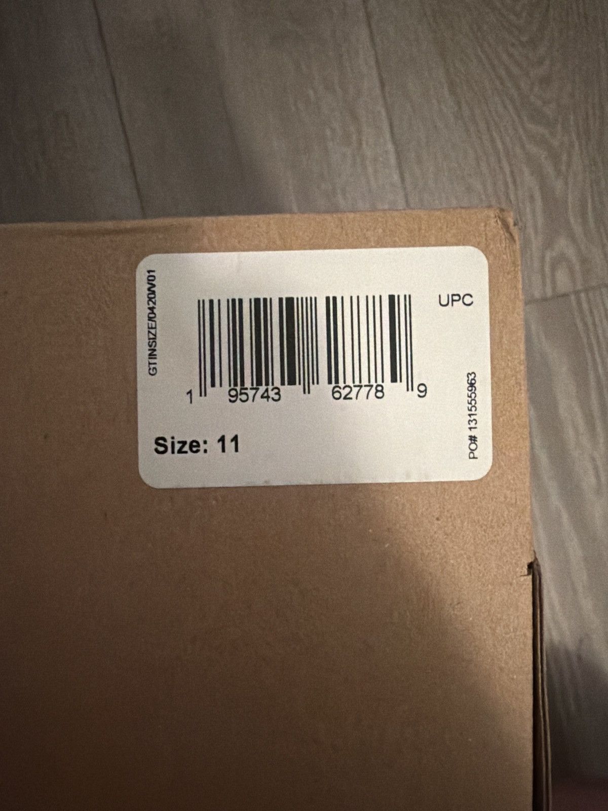 Yeezy Adidas YEEZY foam rnnrs onyx Size US 11 / EU 44 - 8 Thumbnail