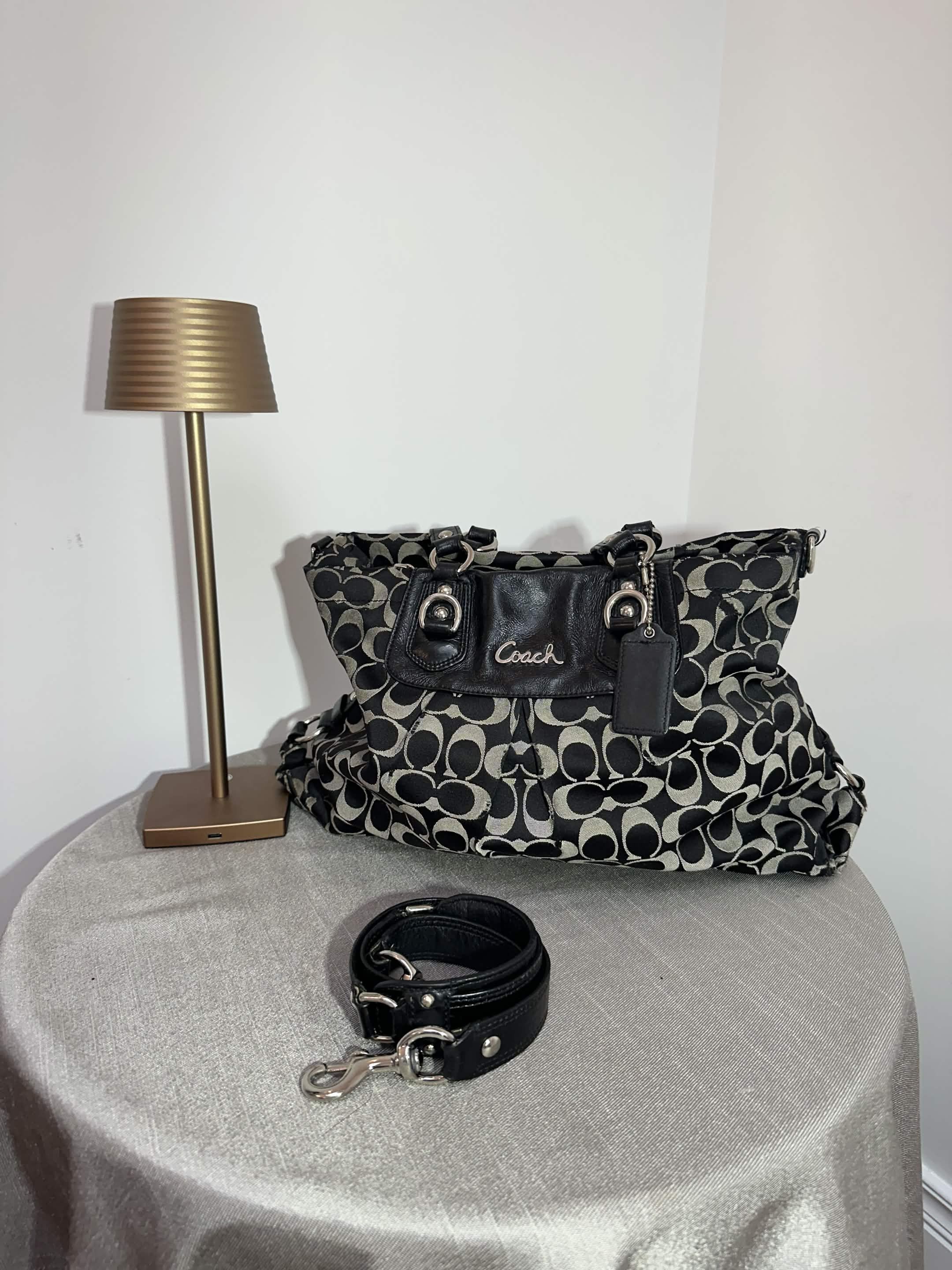 Coach Coach Ashley Signature Sateen Carryall Size ONE SIZE - 1 Thumbnail