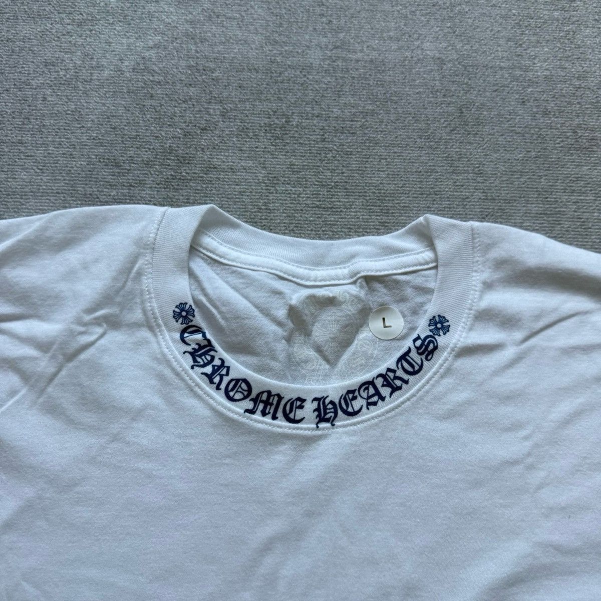 Chrome Hearts Chrome Hearts Blue Print Black Neck Logo Tee Size US XL / EU 56 / 4 - 2 Thumbnail