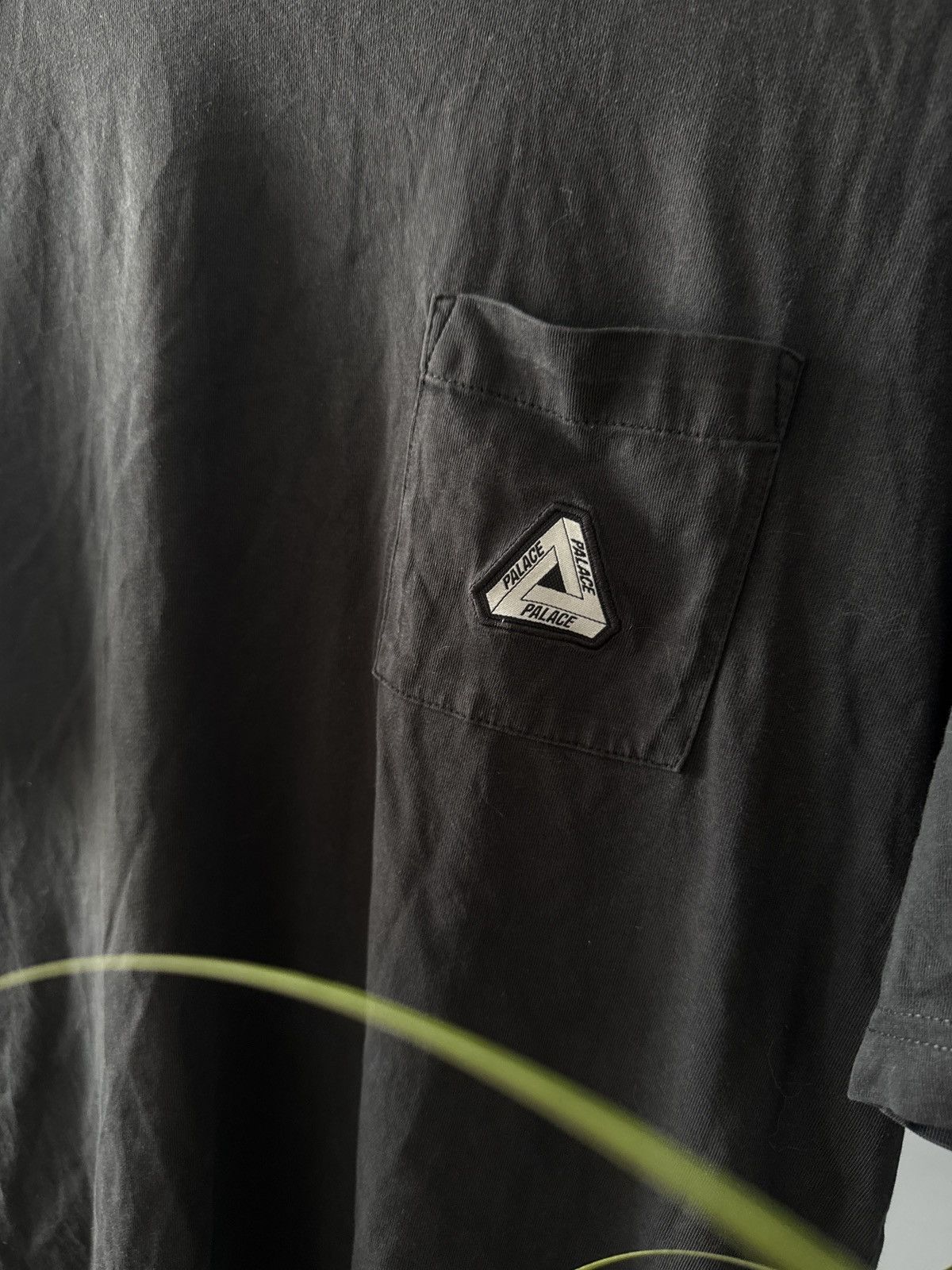 Palace Palace t-shirt with pocket logo Size US M / EU 48-50 / 2 - 7 Thumbnail
