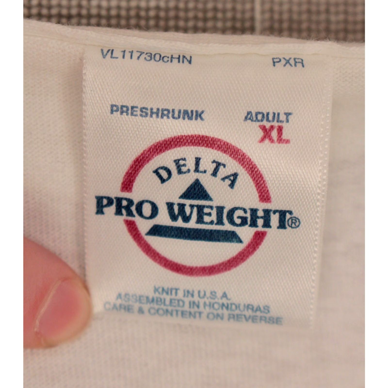 Vintage VINTAGE Men's Delta Pro Weights TShirt 2000s Toby Keith Angry American XL White Graphic Tee 90s Country Mens Size US XL / EU 56 / 4 - 6 Thumbnail