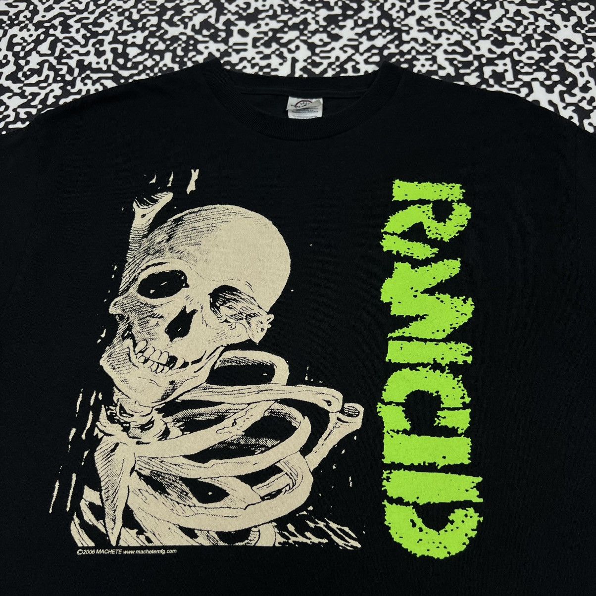 Band Tees Vintage 2006 Rancid Band Rock Skeleton Bones Logo T-shirt Size US L / EU 52-54 / 3 - 6 Thumbnail
