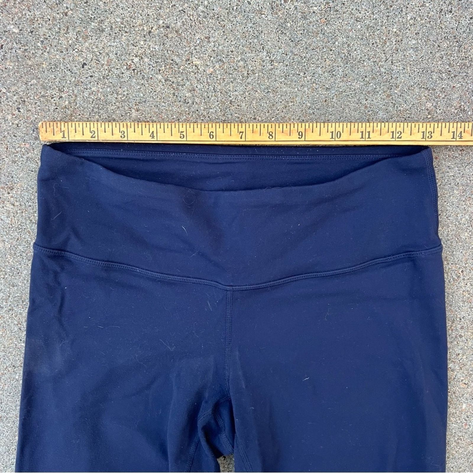 Prana Prana navy blue Capri workout athletic pants MEDIUM Size 28" / US 6 / IT 42 - 5 Thumbnail