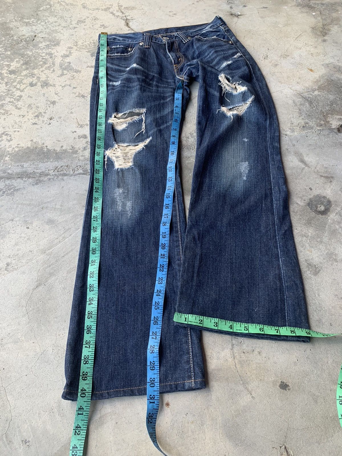 Levi's Hot 🔥 Flare Levi’s Lot 708 Distressed Jeans.. Size US 30 / EU 46 - 7 Thumbnail