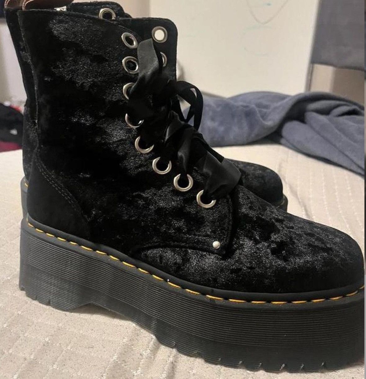 Vintage Doc Martens Size US 9 / EU 42 - 3 Thumbnail