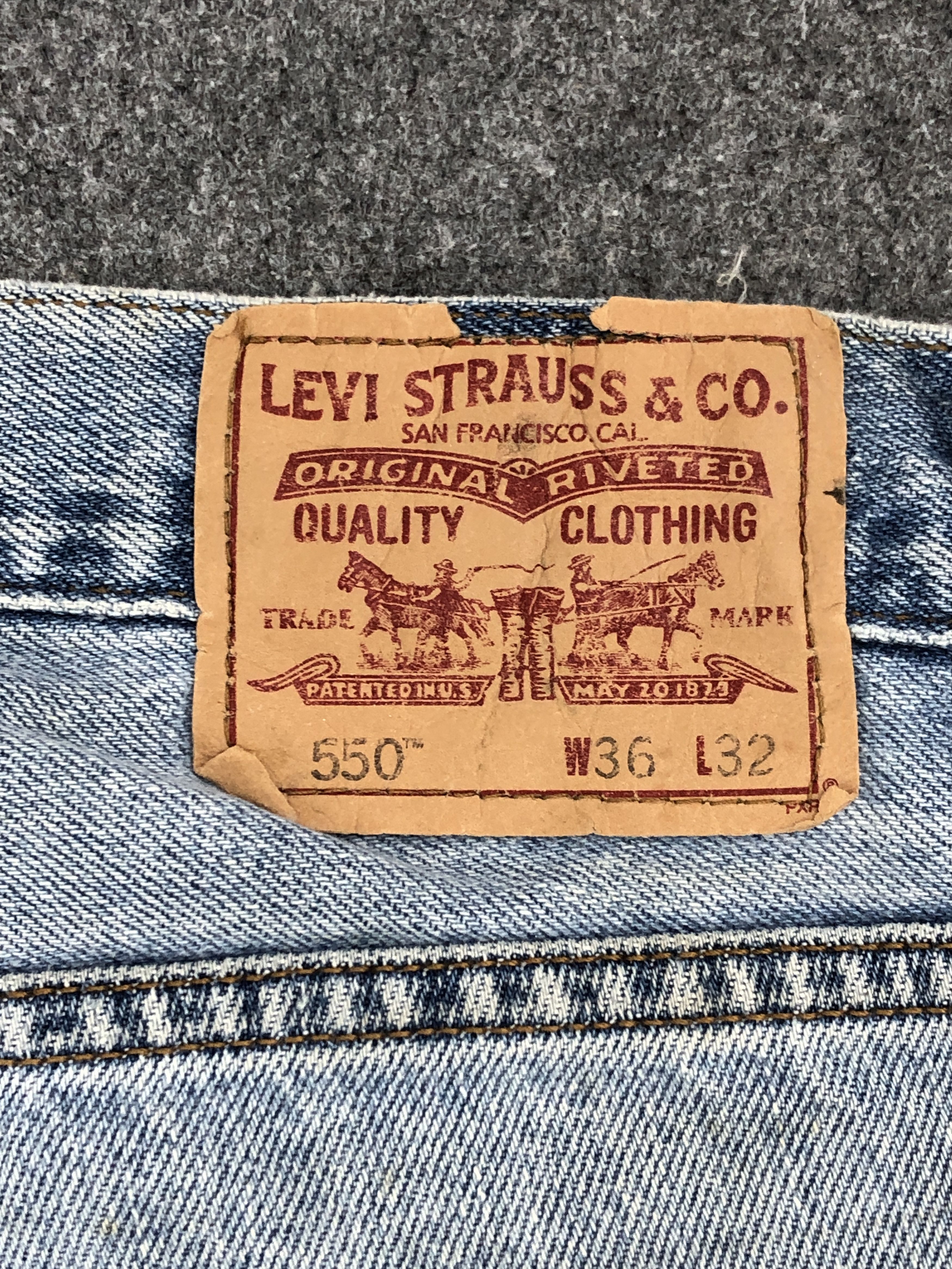 Levi's × Vintage Dirty Faded Blue Vintage Levis 550 Jeans Size US 35 - 5 Thumbnail