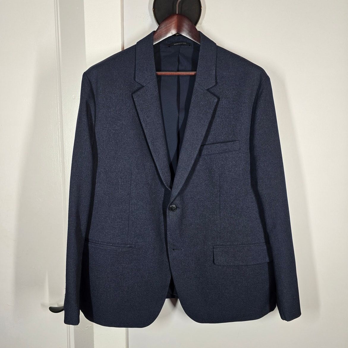 BluffWorks Bluffworks Gramercy Slim Fit Travel Blazer Navy Blue 46S Size 46S - 1 Thumbnail