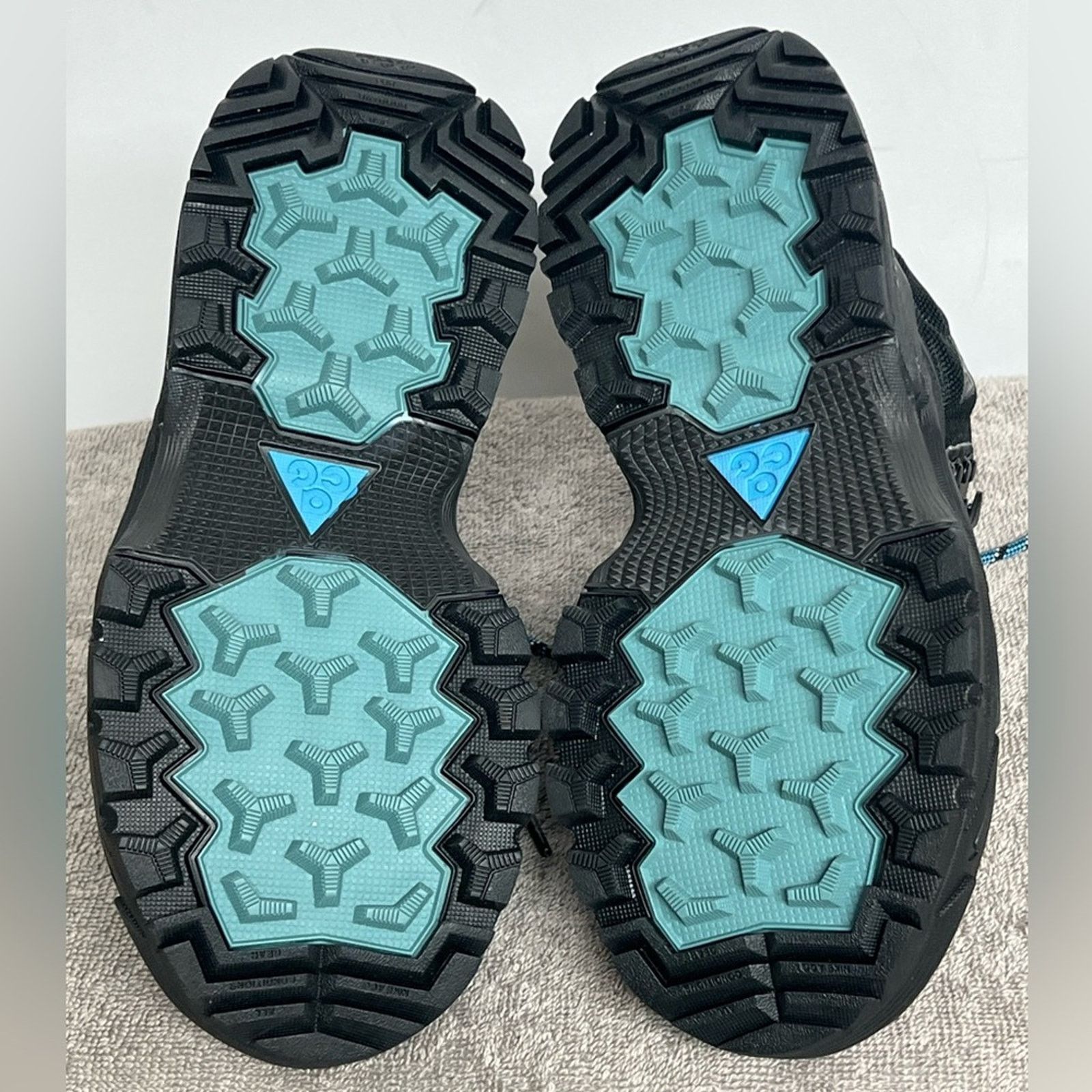 Nike ACG Nike ACG Zoom Gaiadome GORE-TEX 3.5Y / Women 5 Hiking Boot Size US 5 / IT 35 - 7 Thumbnail