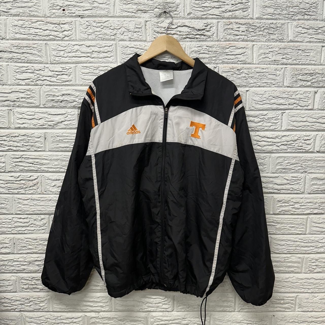 Adidas Vintage Adidas Tennessee Volunteers Windbreaker Medium Size US M / EU 48-50 / 2 - 2 Thumbnail