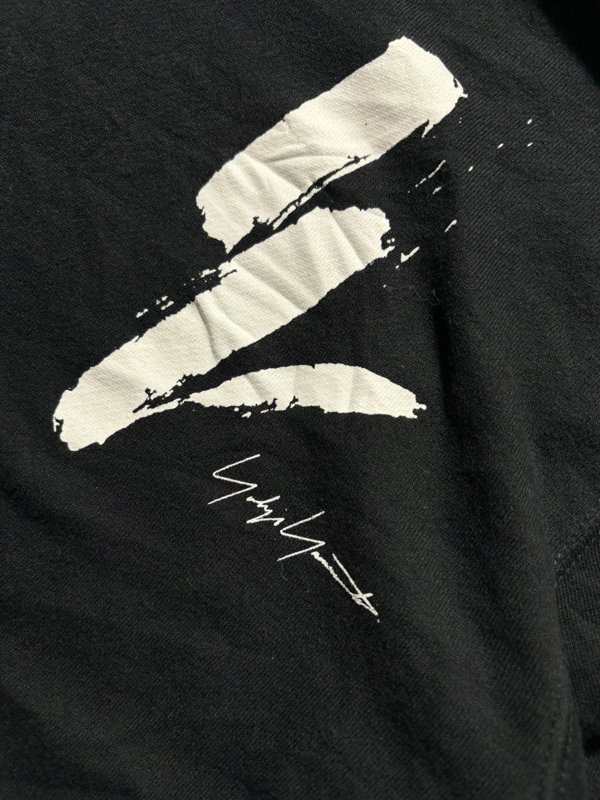New Era × Yohji Yamamoto YOHJI YAMAMOTO-NEW ERA SPELLOUT LOGO HOODIE Size US S / EU 44-46 / 1 - 3 Thumbnail