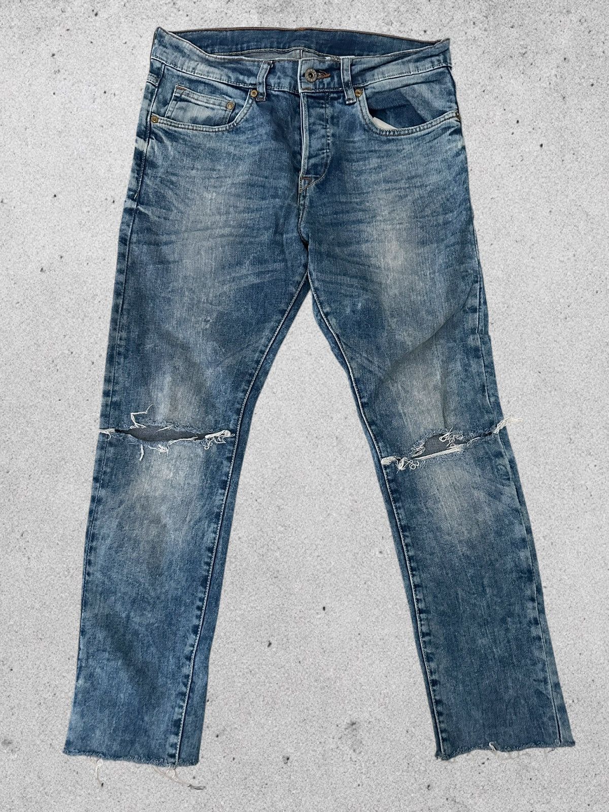 H&M H&M Low Rise Skinny Cropped Jeans Size US 32 / EU 48 - 1 Thumbnail