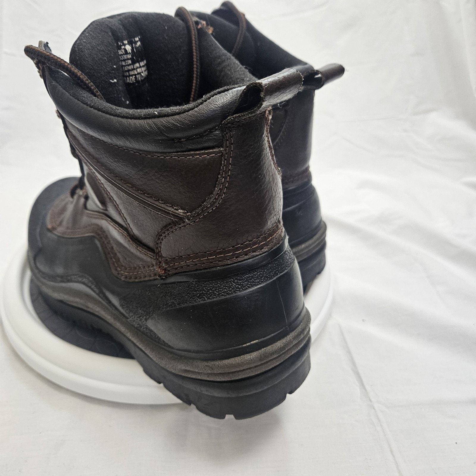 Other Crater Ridge Men Size 10 Water Resistant, Genuine Leather Size US 10 / EU 43 - 3 Thumbnail