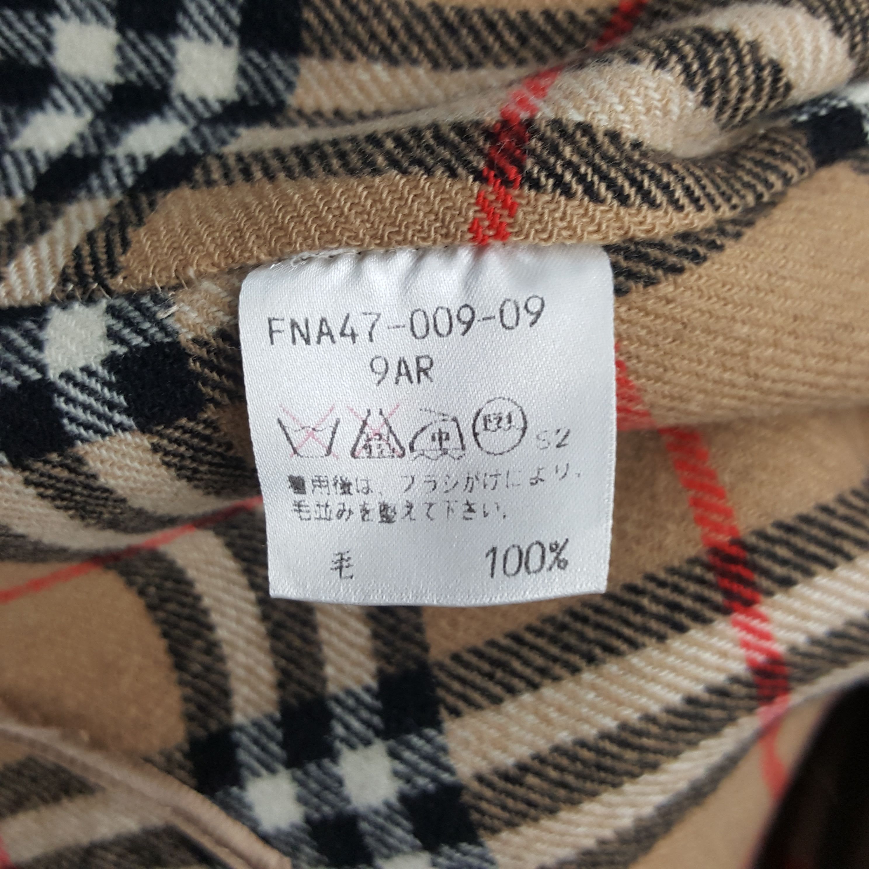 Burberry × Vintage Vintage Burberry London Nova Check Designer Brand Jacket Size US L / EU 52-54 / 3 - 10 Thumbnail