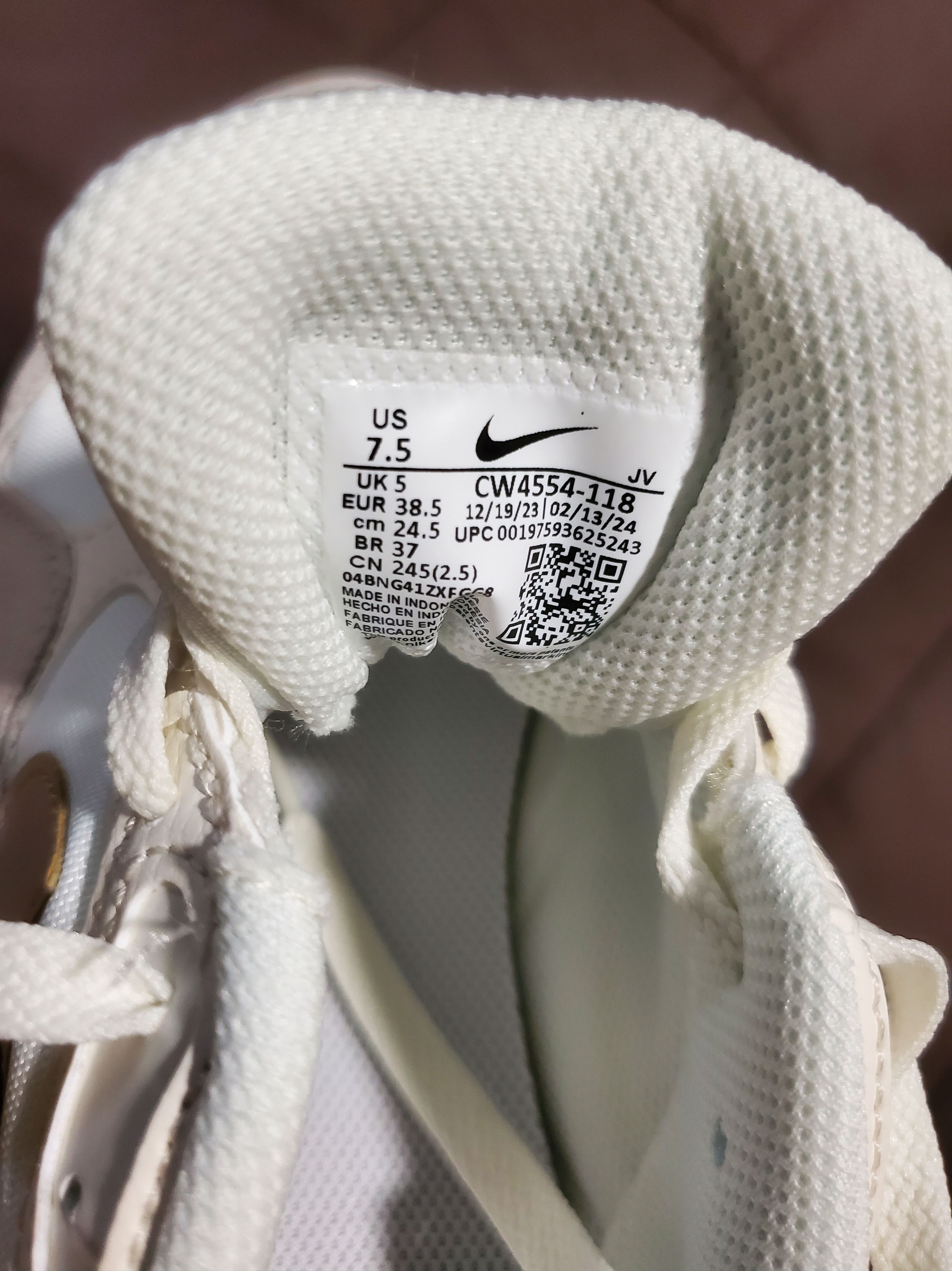 Nike Nike Wmns Air Max SC "Sail Sandrift" Size US 7.5 / IT 37.5 - 11 Thumbnail