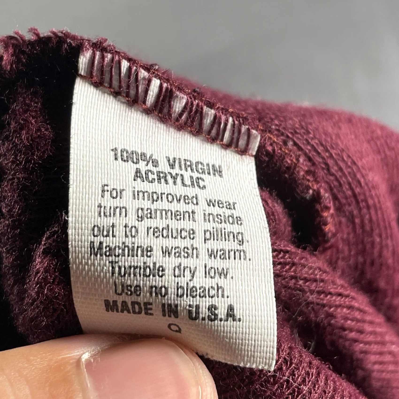 Vintage VINTAGE McBriar Chevrolet Sweater Mens Large Red Team Pasadena Pullover V-Neck Knit Acrylic 90s Mens Size US L / EU 52-54 / 3 - 5 Thumbnail